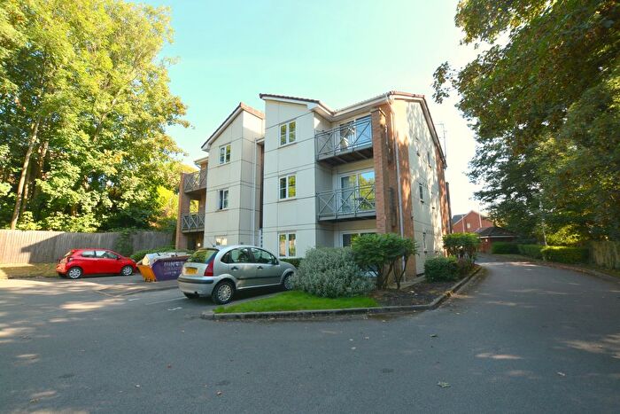 1 Bedroom Flat For Sale In Christy Close, Hyde, SK14