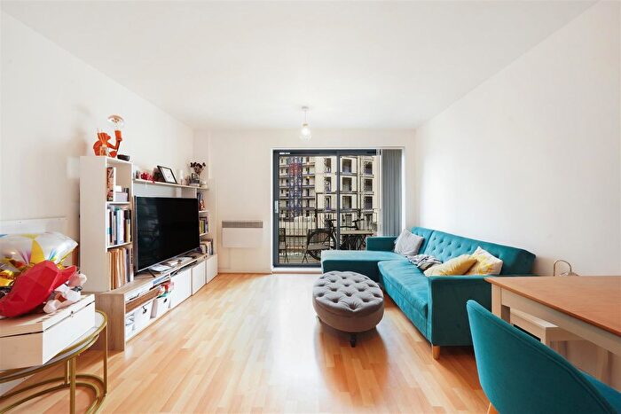 2 Bedroom Flat To Rent In The Lock Building, London, E15