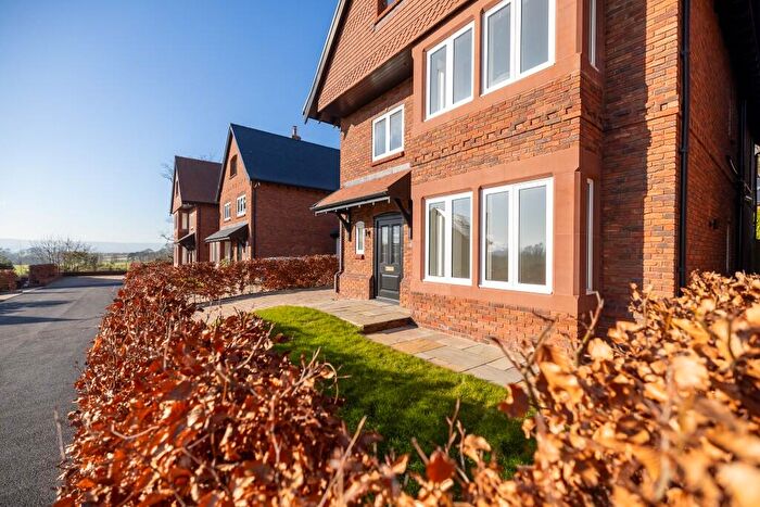 5 Bedroom Detached House For Sale In The Village, CH64