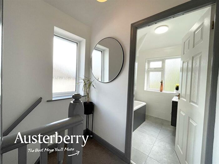 2 Bedroom Semi-Detached House For Sale In Inglewood Drive, Newcastle, ST5