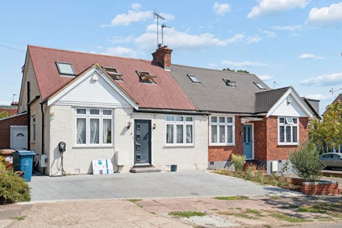 4 Bedroom Semi-Detached House To Rent In Lincoln Close, North Harrow, HA2