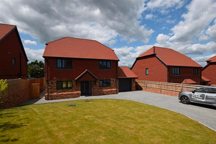 5 Bedroom Detached House To Rent In Bradshaw Close, Hasting, TN35