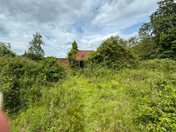 Land For Sale In Bozeat, Northants, NN29