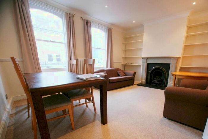 4 Bedroom Flat To Rent In Bishops Road, London, SW6