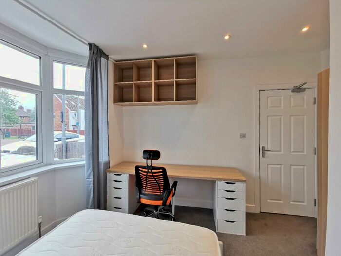 6 Bedroom House To Rent In Lower Road, Beeston, Nottingham, Nottinghamshire, NG9