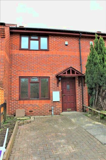 2 Bedroom Terraced House To Rent In Wepener Place, Harehills, Leeds, LS9