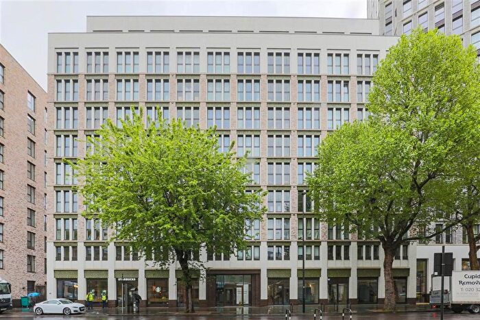 2 Bedroom Flat To Rent In Blackfriars Road, London, SE1