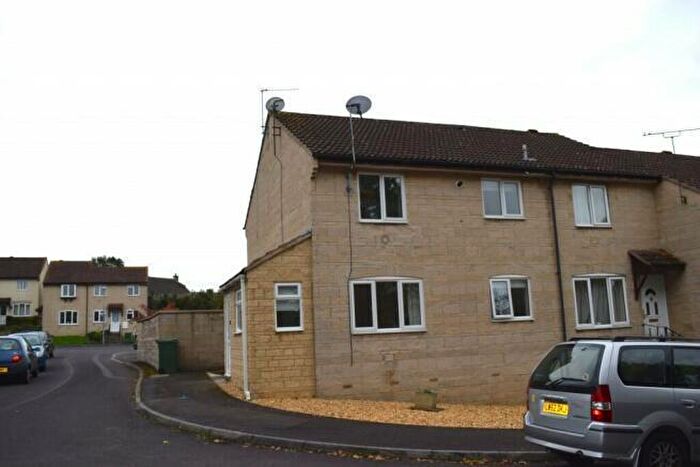 1 Bedroom End Of Terrace House To Rent In Darcy Close, Chippenham, SN15