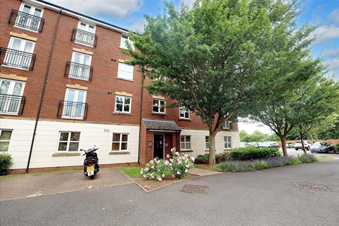 1 Bedroom Flat For Sale In Fount Court, Market Harborough, LE16