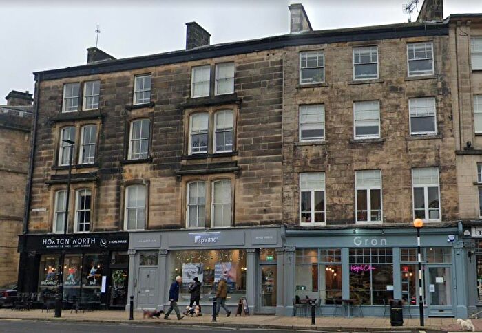 2 Bedroom Flat To Rent In Thane Court Sjm, - Royal Parade, Harrogate, HG1