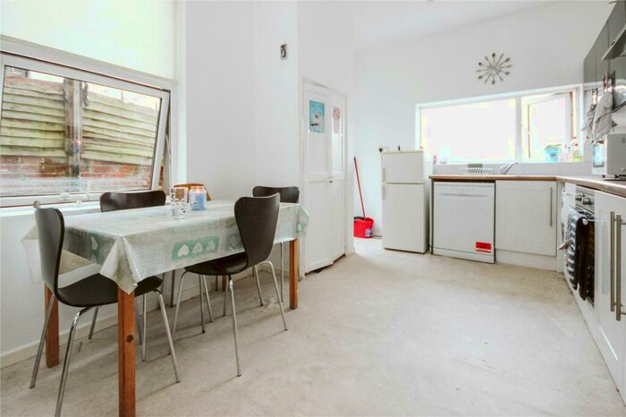 5 Bedroom Terraced House To Rent In Victoria Park, Fishponds, Bristol, BS16