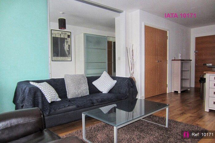 1 Bedroom Flat To Rent In Park Lodge Avenue, West Drayton, UB7