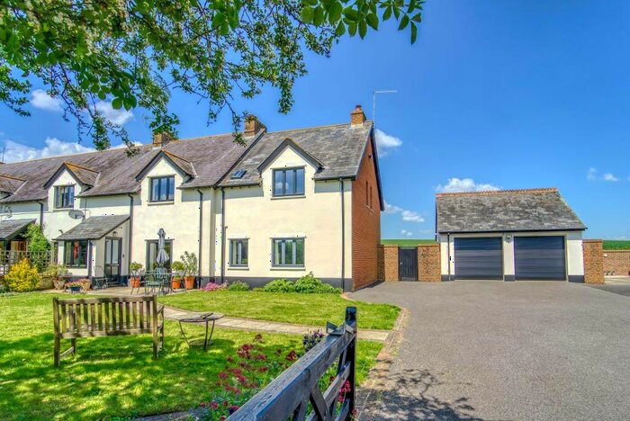 4 Bedroom Cottage For Sale In West Green Cottages, Winterborne Kingston, DT11