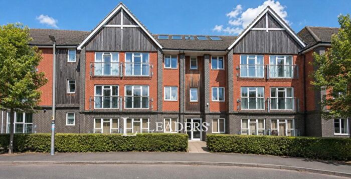 2 Bedroom Apartment For Sale In Millward Drive, Bletchley, Milton Keynes, MK2