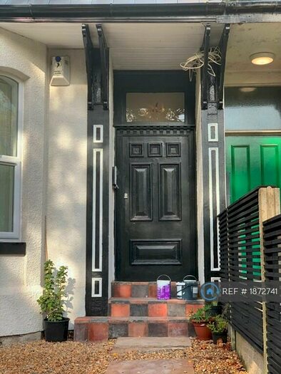 2 Bedroom Flat To Rent In Mayfield Rd, Manchester, M16