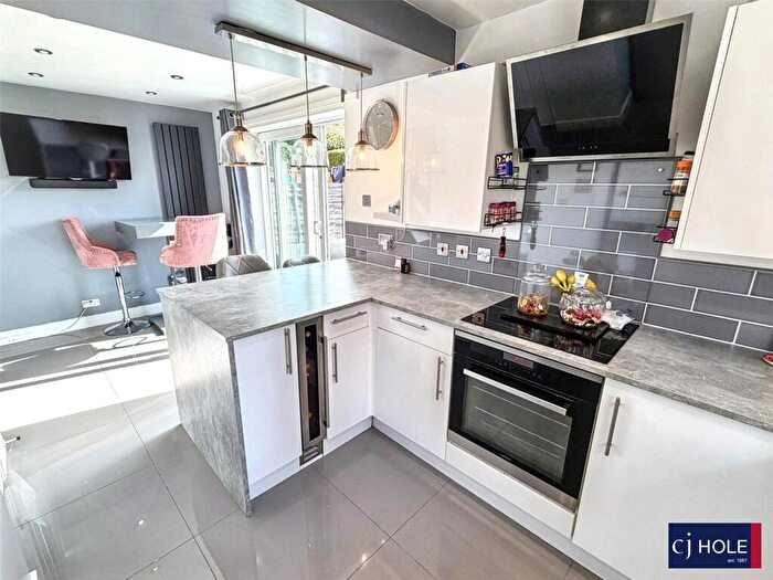 3 Bedroom Semi Detached House For Sale In Larchwood Drive, Tuffley, Gloucester, GL4