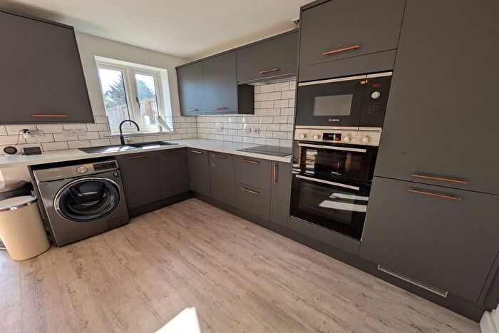 3 Bedroom Terraced House To Rent In Regent Street, Sandiacre, NG10