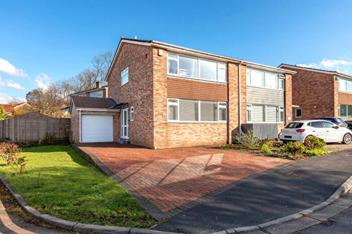 3 Bedroom Semi Detached House For Sale In Charlton Mead Drive, Bristol, BS10