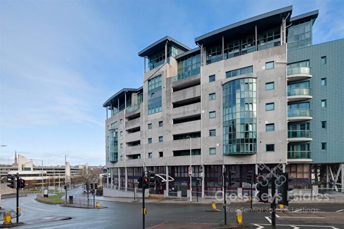 1 Bedroom Flat To Rent In The Crescent, City Centre, PL1