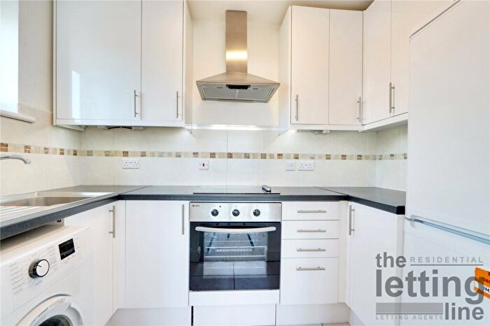 2 Bedroom Apartment To Rent In Barley Court, Bury Green Road, Cheshunt, Waltham Cross, EN7
