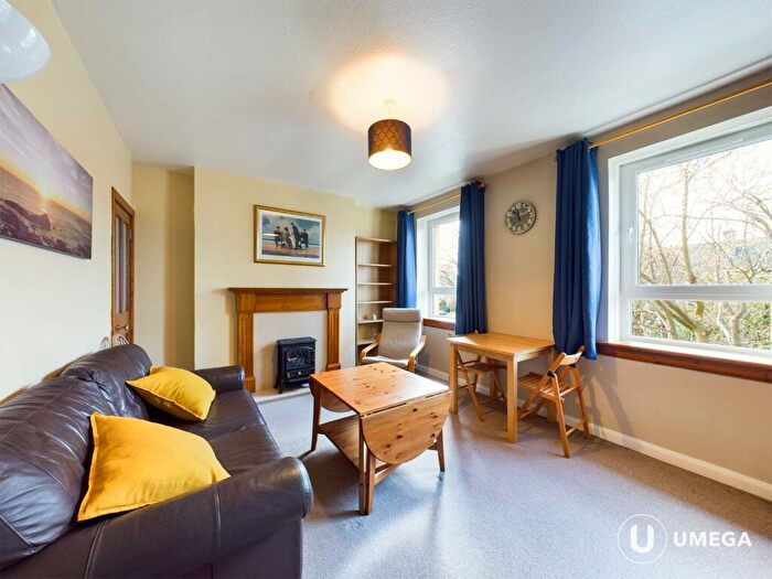 2 Bedroom Flat To Rent In Craigentinny Road, Craigentinny, Edinburgh, EH7