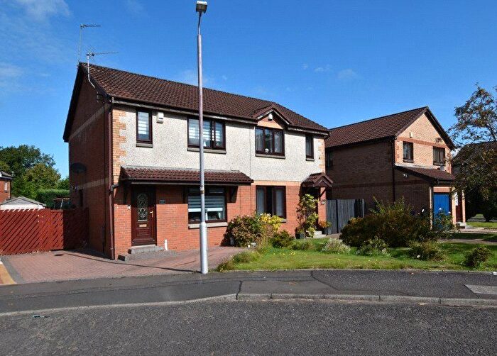 3 Bedroom Semi-Detached House For Sale In Craigielea Park, Renfrew, Renfrewshire, PA4