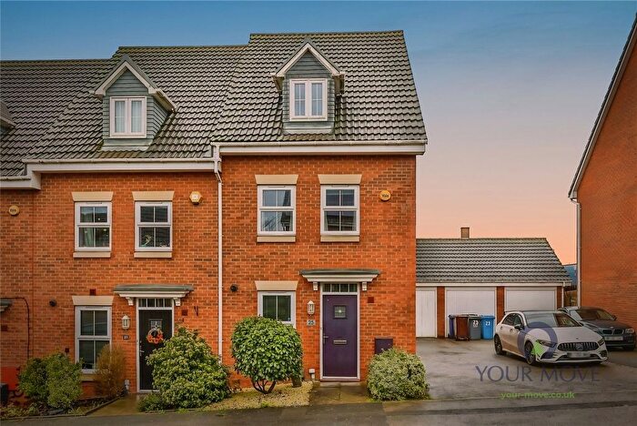 3 Bedroom End Terrace House For Sale In Charnos Street, Ilkeston, Derbyshire, DE7