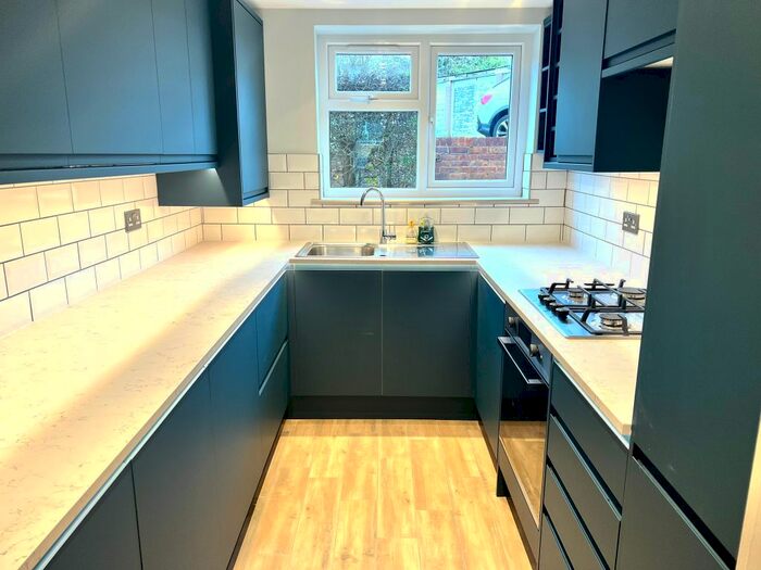 2 Bedroom Maisonette To Rent In Nicola Close, Harrow, HA3