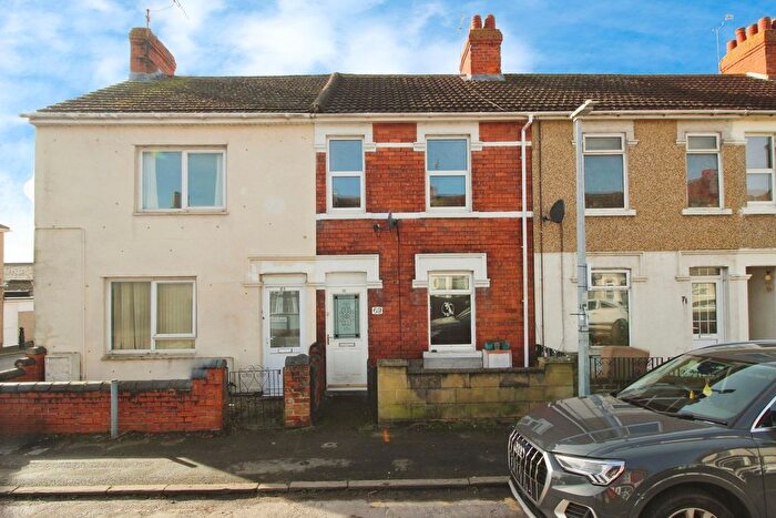 2 Bedroom Terraced House To Rent In Montagu Street, Swindon, SN2