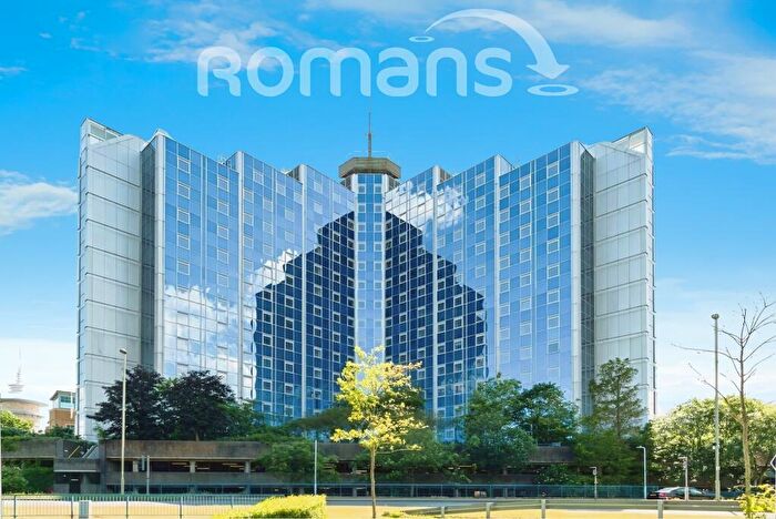 1 Bedroom Apartment To Rent In Churchill Place, RG21