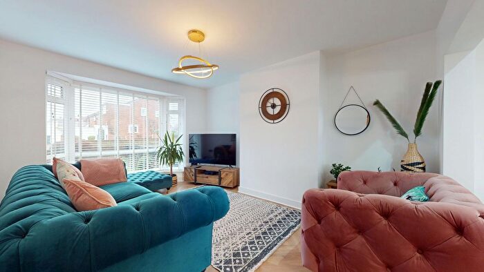 3 Bedroom Semi Detached House For Sale In Bamburgh Avenue, South Shields, NE34