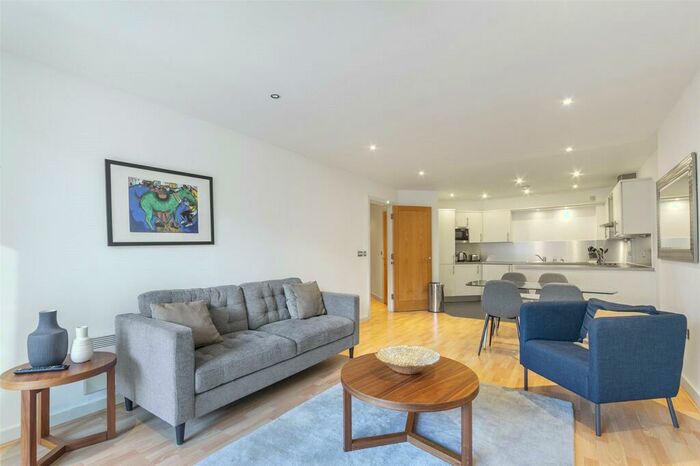 1 Bedroom Apartment To Rent In Brewhouse Yard, London, EC1V