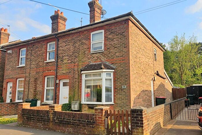 2 Bedroom End Of Terrace House To Rent In Albany Road, Crawley, West Sussex., RH11