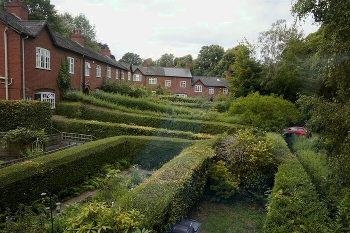 2 Bedroom Property To Rent In The Square, Harborne, Birmingham, B17