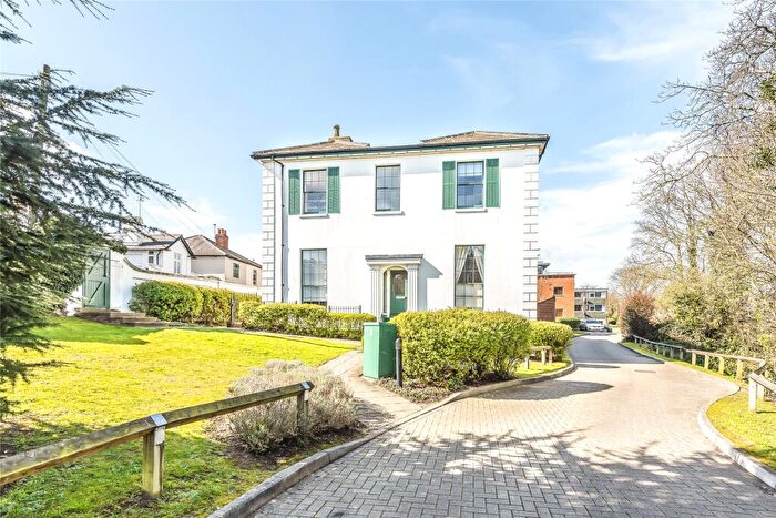 1 Bedroom Apartment To Rent In All Saints Gardens, Tilehurst Road, Reading, Berkshire, RG1