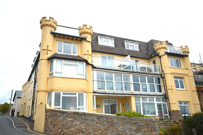 2 Bedroom Flat To Rent In Cliff Castle, Castle Hill, Seaton, EX12