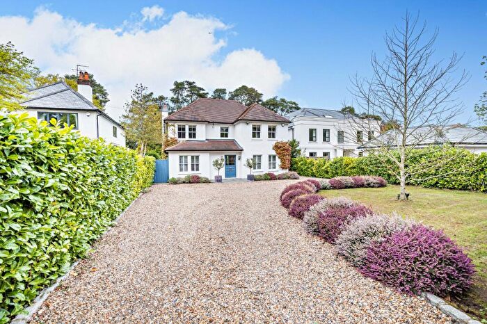 4 Bedroom Detached House For Sale In Heather Drive, Sunningdale, Berkshire, SL5