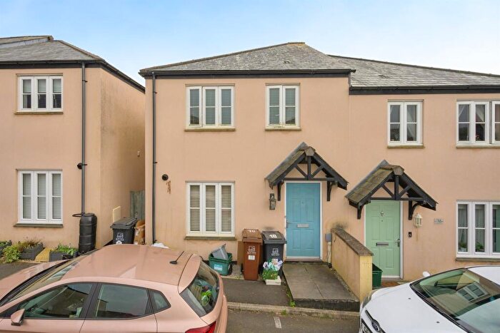 3 Bedroom Semi-Detached House For Sale In Tappers Lane, Yealmpton, Plymouth, PL8