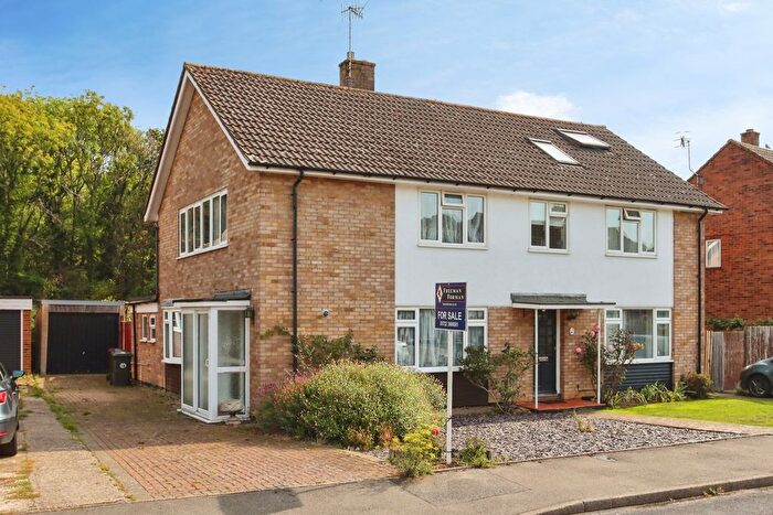 3 Bedroom Semi Detached House For Sale In Ashden Walk, Tonbridge, Kent, TN10
