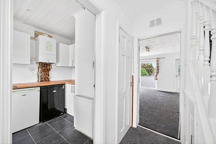 2 Bedroom End Of Terrace House For Sale In Avon Drive, Linlithgow Bridge, EH49