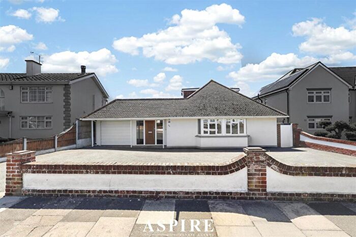4 Bedroom Detached Bungalow For Sale In Leitrim Avenue, Shoeburyness, Southend-On-Sea, SS3
