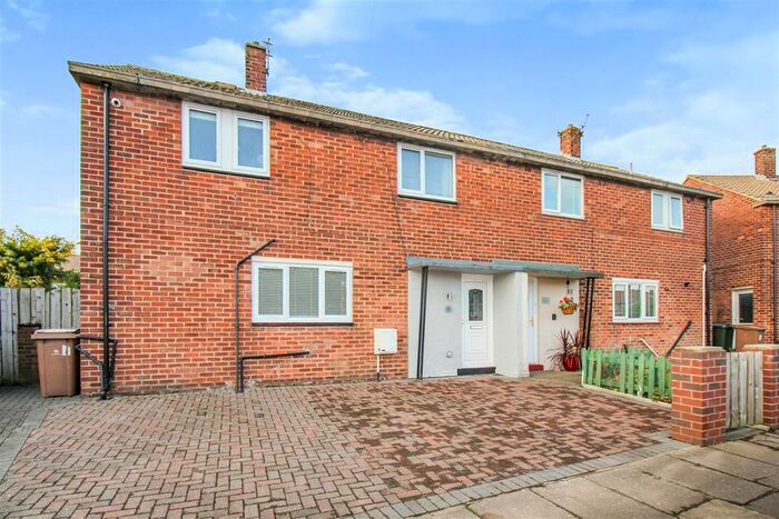 3 Bedroom Property To Rent In Falmouth Road, North Shields, NE29