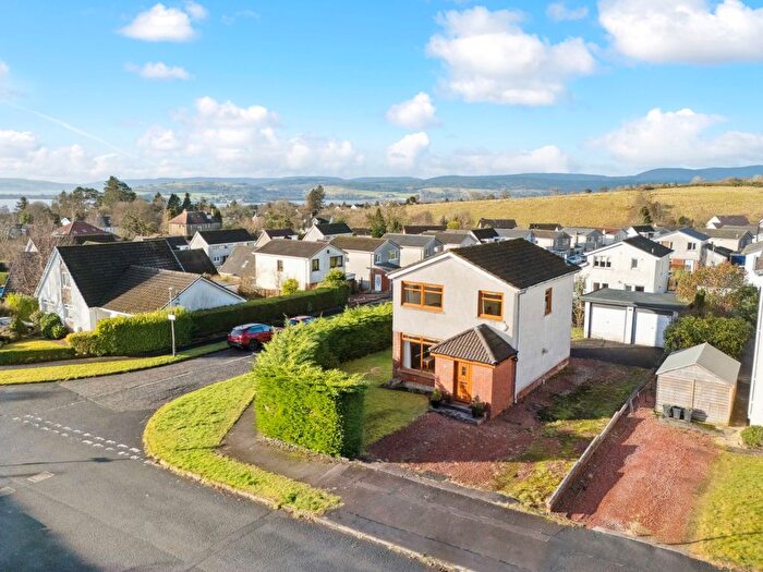 3 Bedroom Detached House For Sale In Glen Drive, Helensburgh, G84