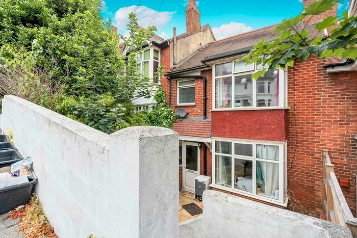 5 Bedroom Semi-Detached House To Rent In Princes Road, Brighton, BN2