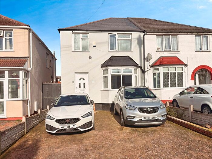 3 Bedroom Semi Detached House To Rent In Dunstall Avenue, Wolverhampton, West Midlands, WV6