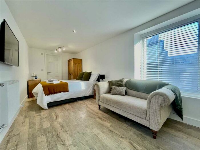 Studio To Rent In North Road East, Plymouth, PL4