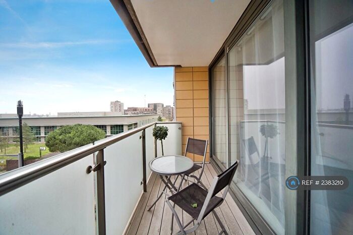 1 Bedroom Flat To Rent In Navigation Court, London, E16