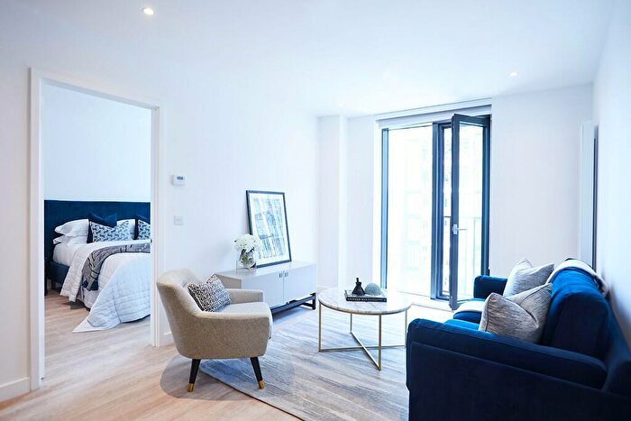 2 Bedroom Apartment To Rent In Apartment, Nobel Way, Manchester, Greater Manchester, M1