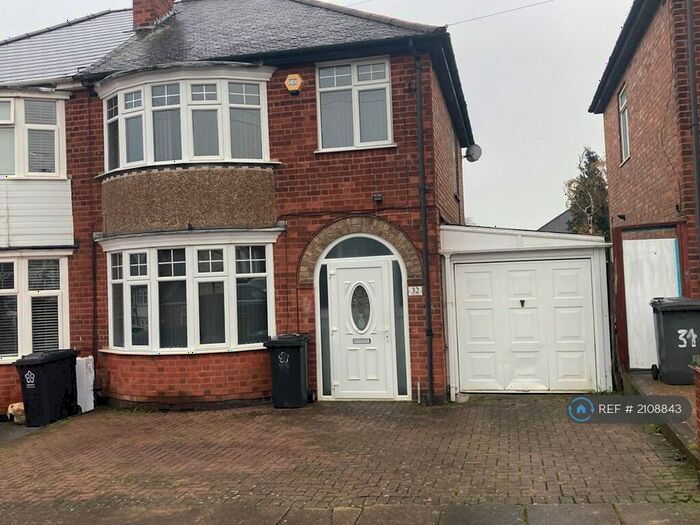 3 Bedroom Semi-Detached House To Rent In Northdene Road, Leicester, LE2
