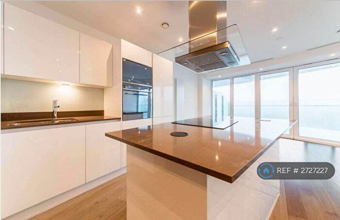2 Bedroom Flat To Rent In Arena Tower, London, E14